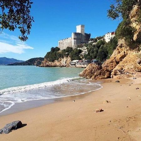 La Conchiglia Lägenhet Lerici Exteriör bild